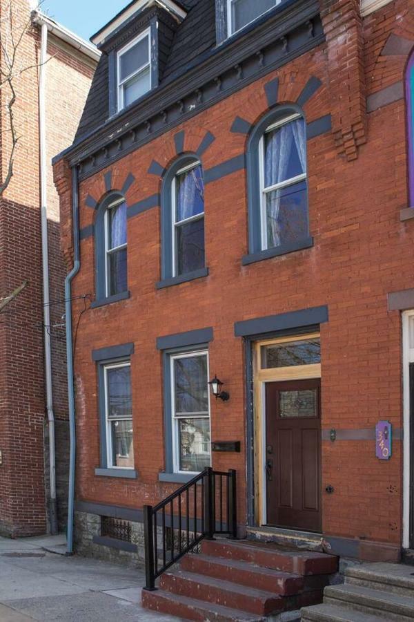 Cozy Hideaway In The Heart Of Lancaster Διαμέρισμα Εξωτερικό φωτογραφία